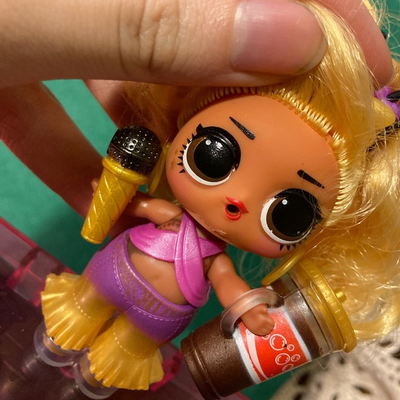 Soprano - LOL Surprise Tot Toy Doll - Complete With Box - Buy 1, Get 2 FREE - Picture 2 of 16